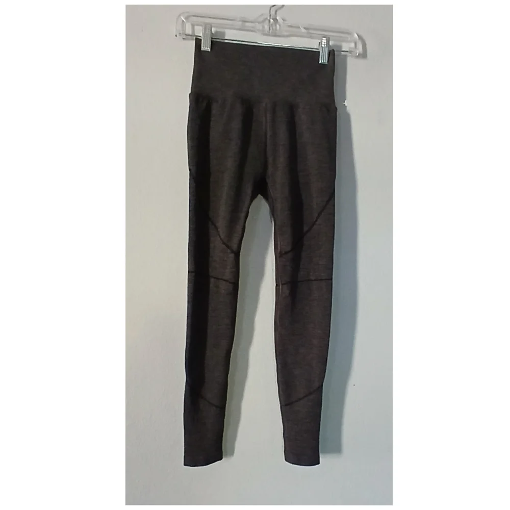 Alphalete Women's Gray High-Waisted Leggings - Picture 2 of 5